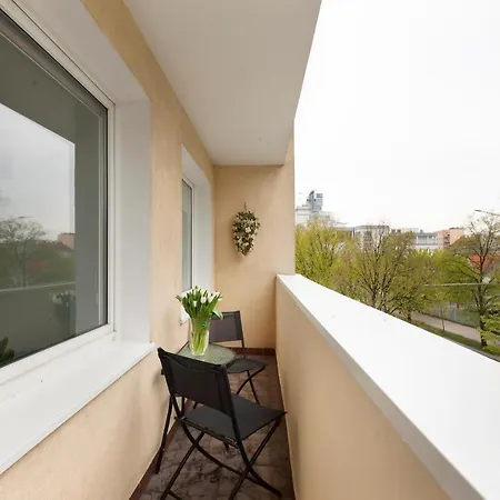 Apartament Mare *